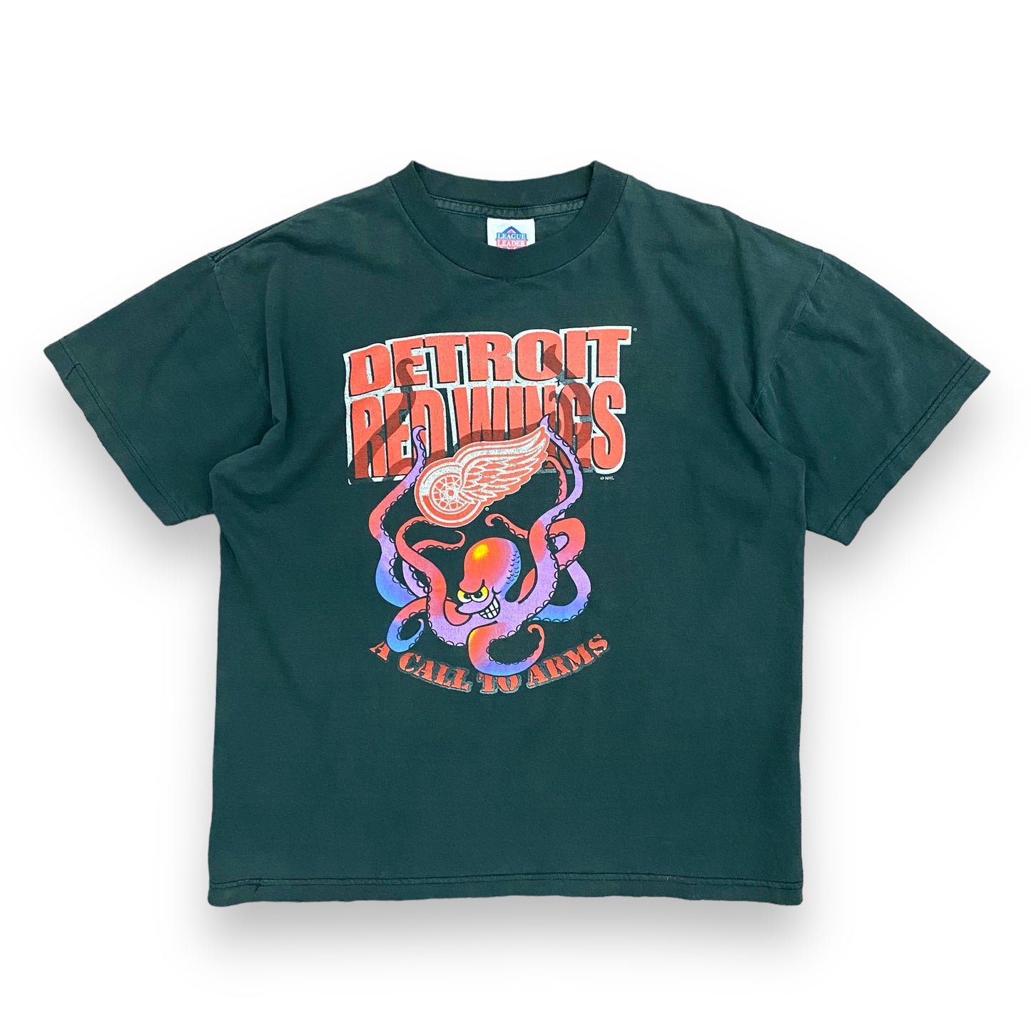 Vintage 1990s Detroit Red Wings Hockey Octopus Tee - Size Medium