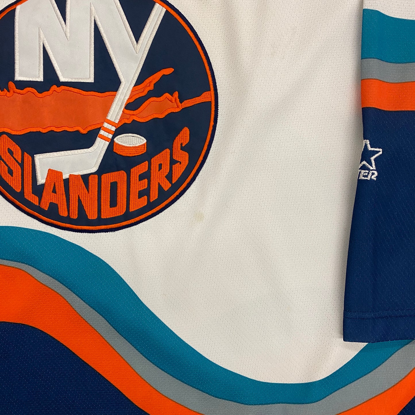 Vintage 1990s Starter New York Islanders Hockey Jersey - Size Large