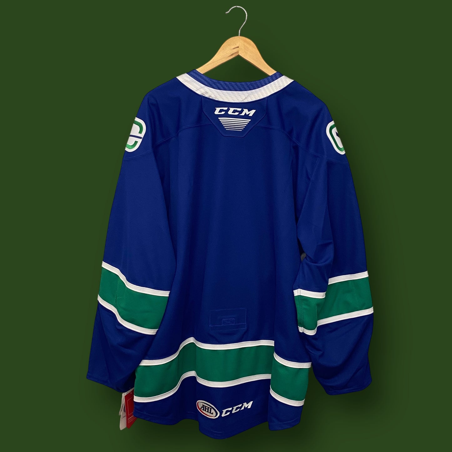 NWT Utica Comets Team Issue Jersey - Size 56
