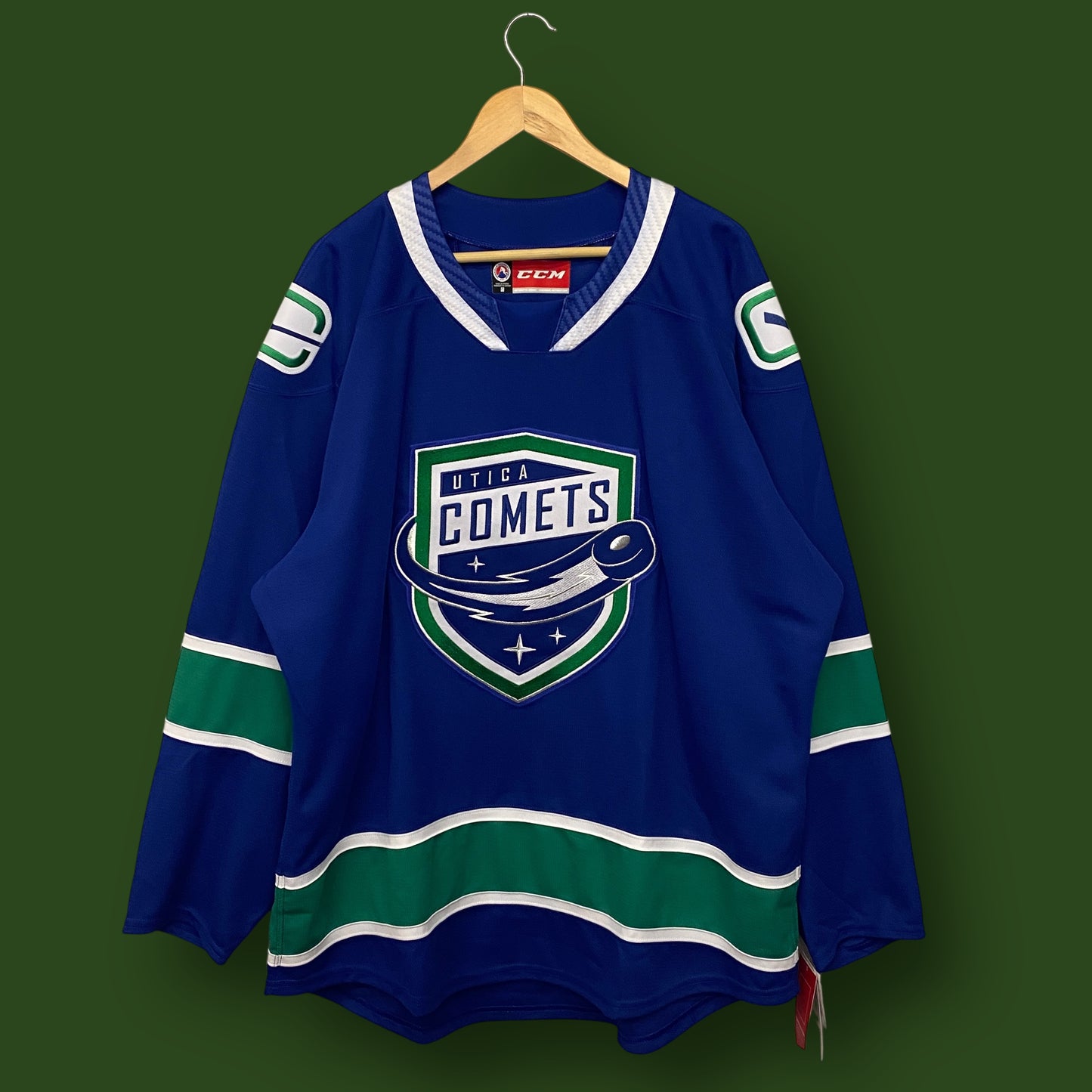 NWT Utica Comets Team Issue Jersey - Size 56