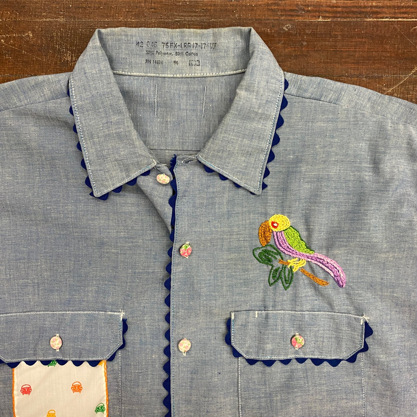 Vintage 60s/70s Custom Chain Stitched Chambray Button Up Shirt - Size XL