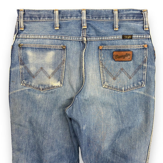 Vintage 1970s Wrangler Medium Wash Jeans - 32"x32"