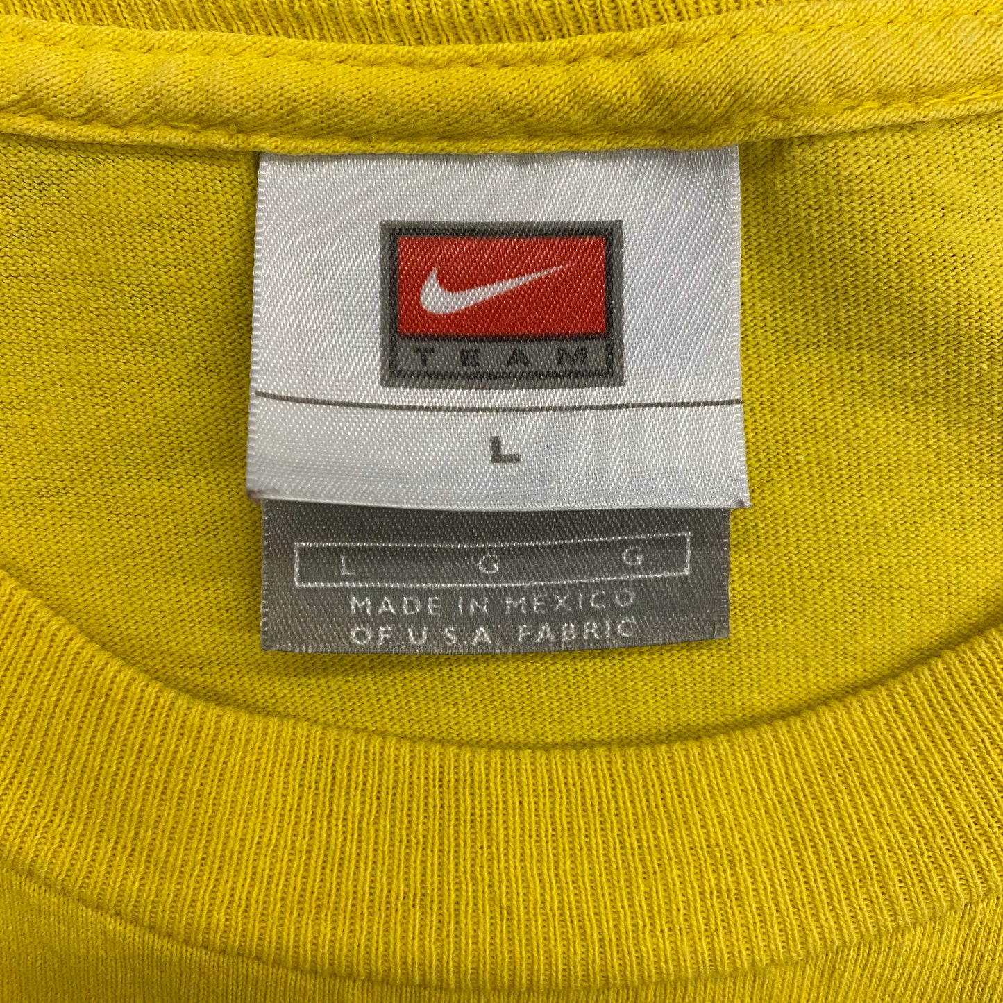 Y2K Nike "LIVESTRONG" Yellow Tee - Size Large
