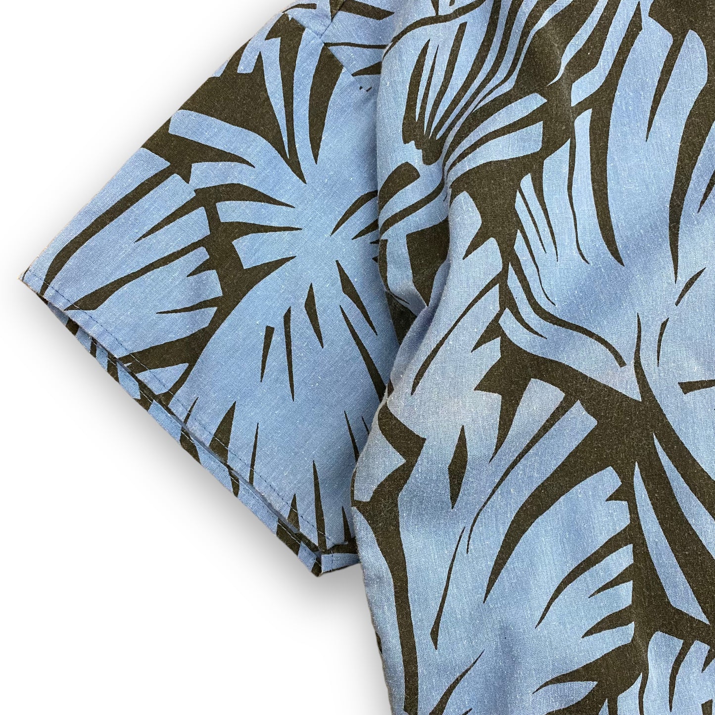 Vintage 1980s Black & Blue Floral Hawaiian Shirt - Size Large