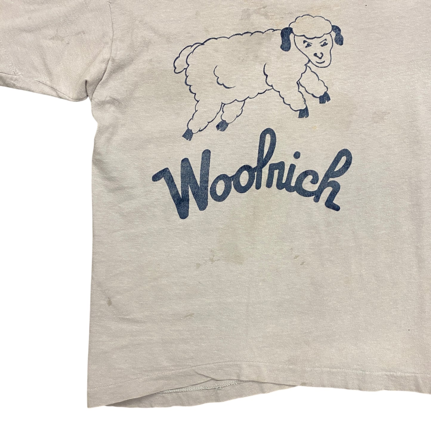 Vintage 1980s Champion "Woolrich" Tee - Size Large