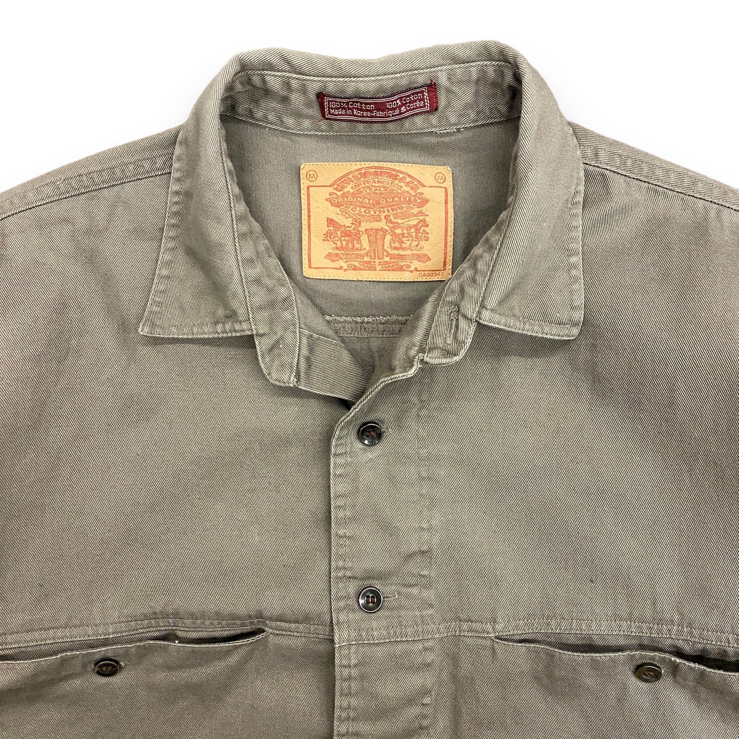 Vintage 1990s Levi's Hidden Pocket Button Up - Size Medium