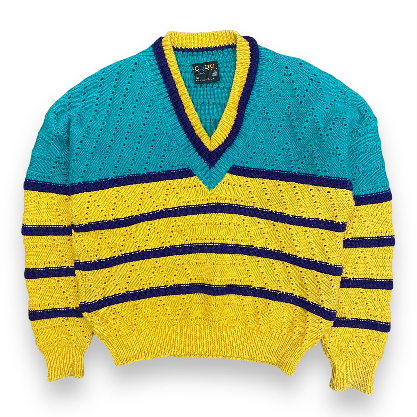 Vintage COOGI Australia V-Neck Knit Sweater - Size Medium