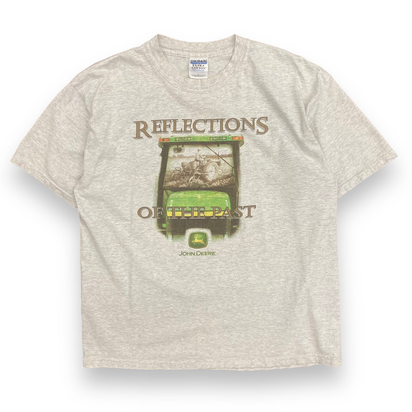 Early 2000s John Deer "Reflections of the Past" Tee - Size XL