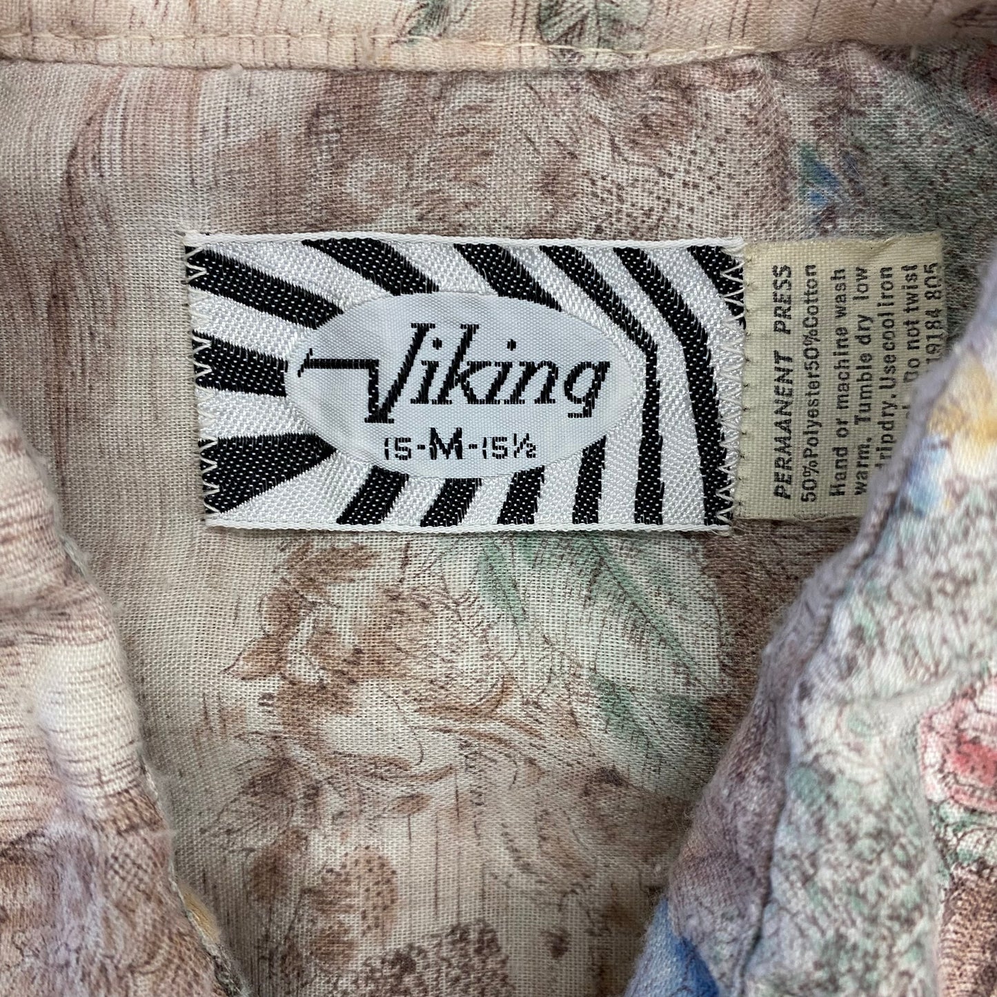 1970s Viking Brand All-Over-Print Floral Art Scene Button Up Shirt - Size Medium