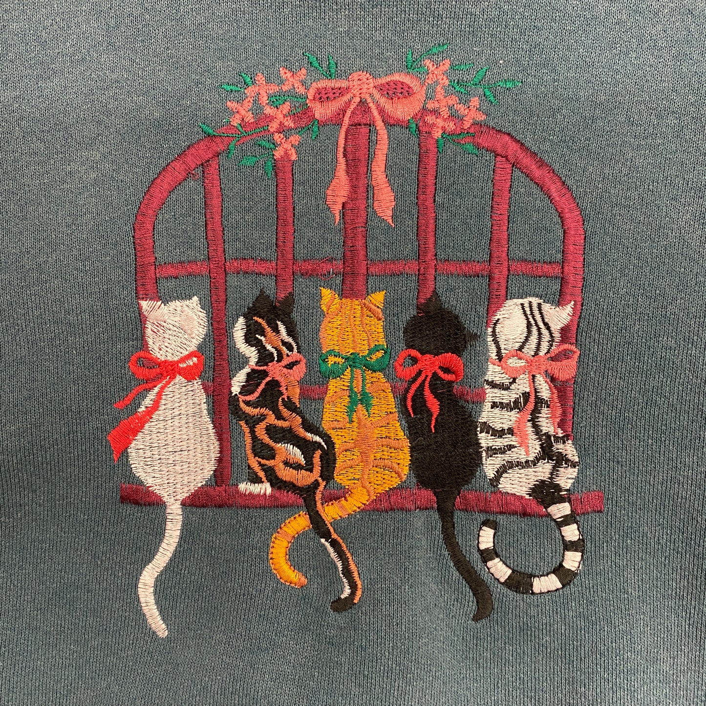 1990s Double Collar Embroidered Cats Sweatshirt - Size XL