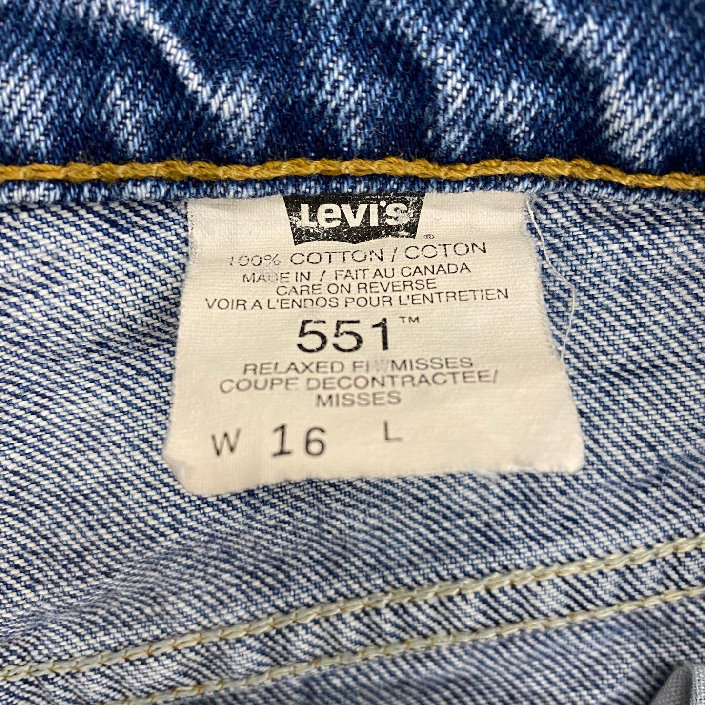 Vintage Levi's 551 Jean Shorts with Lace Hem - 33"x3"