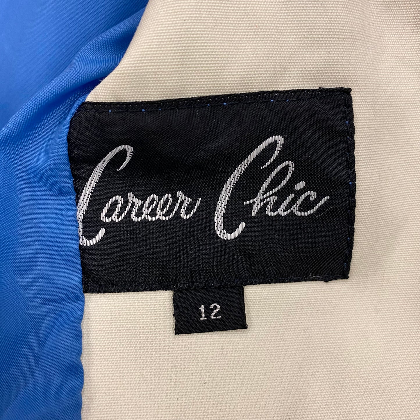 1980s Career Chic Light Blue Over Coat - Size 12 (Medium)